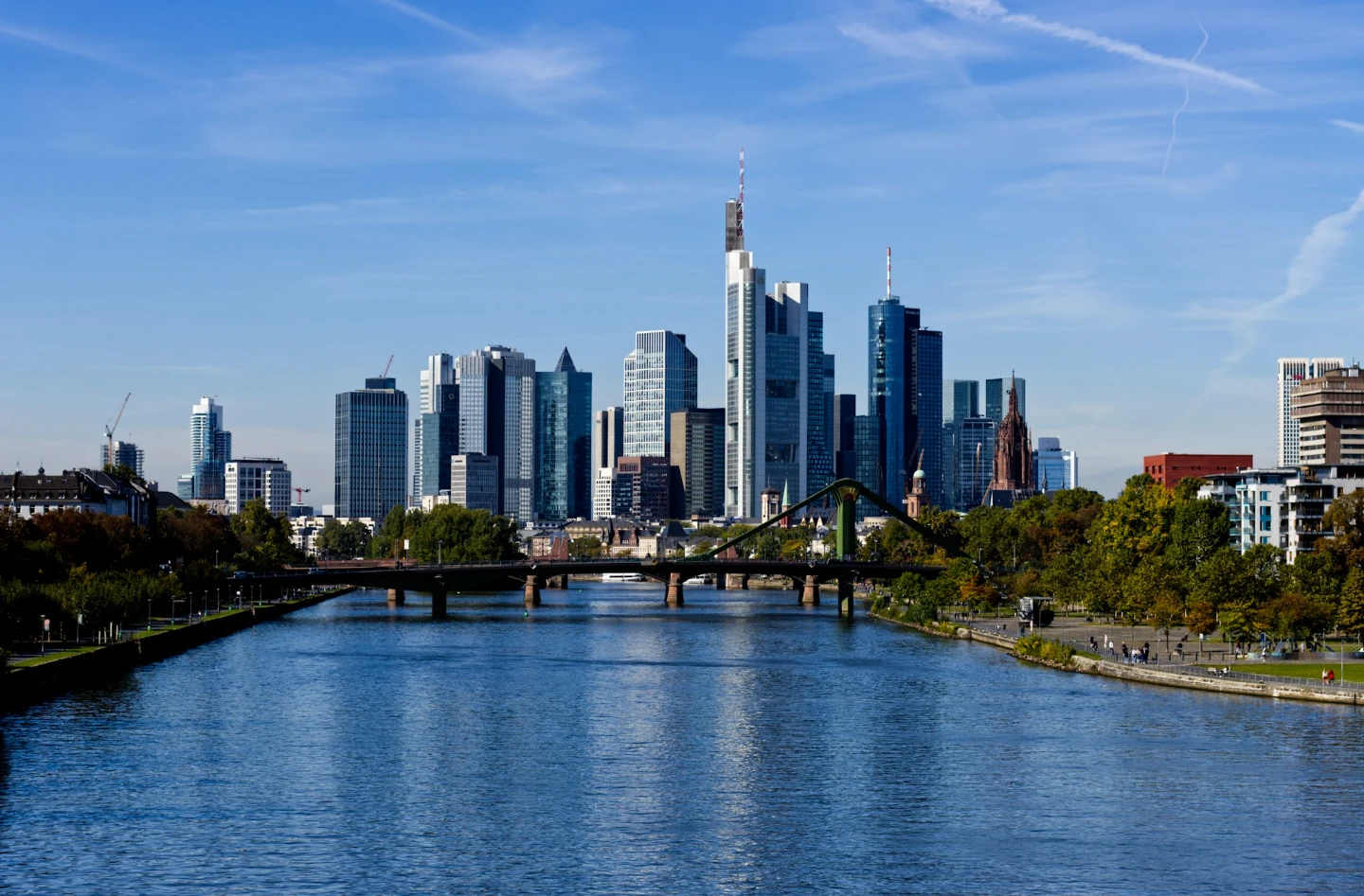 Complete Guide to Chauffeur Service in Frankfurt (2026)